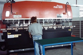 RG-100 Bending Machine